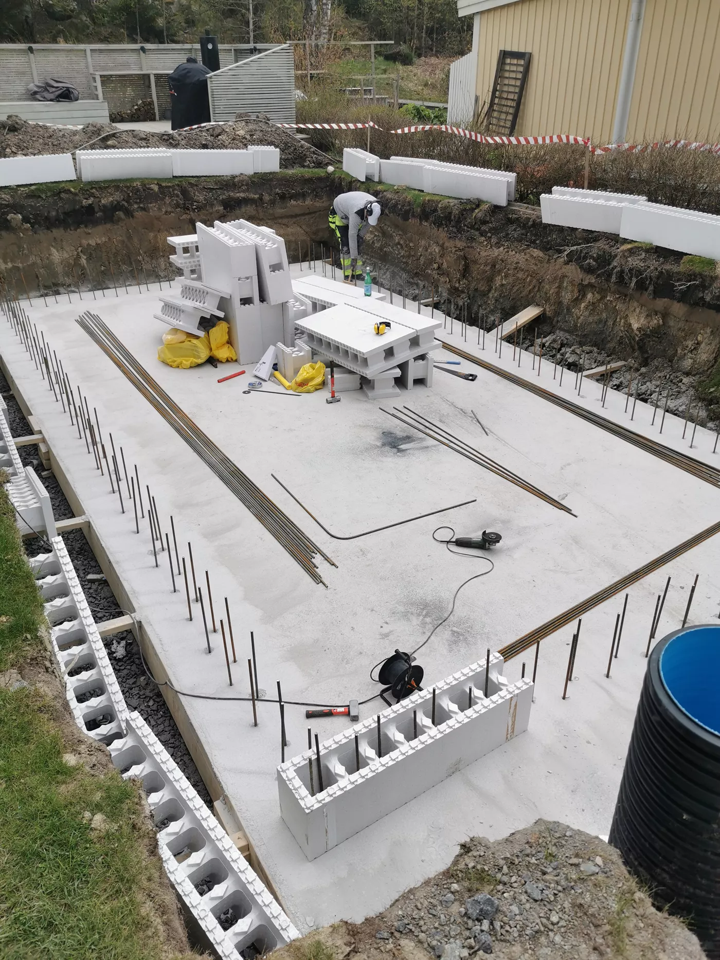 budowa basenu z bloczków termicznych